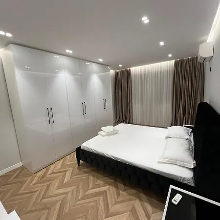 7 Floor Luxury Διαμέρισμα *
